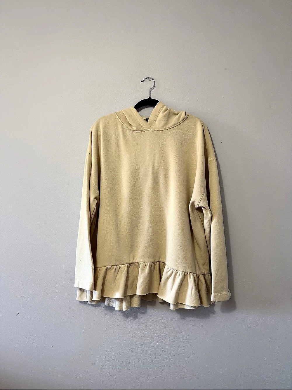 Zara Ruffle Hoodie in Beige Size Large